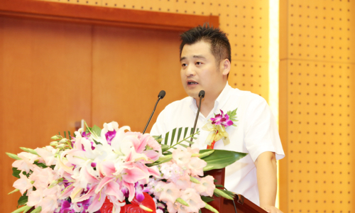 图4-中国智力运动网总裁袁广华致辞.jpg